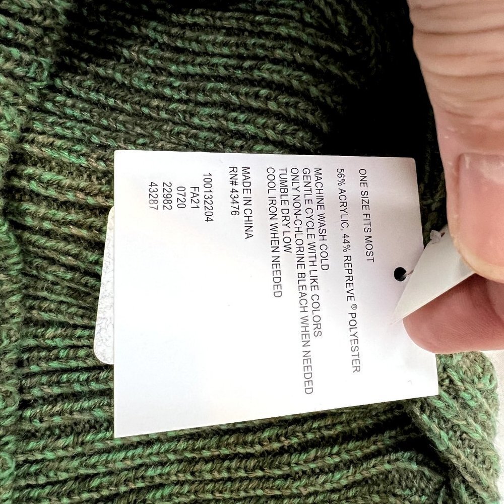 Sun + Stone $40 Mens Green Beanie Winter Hat - Picture 6 of 6
